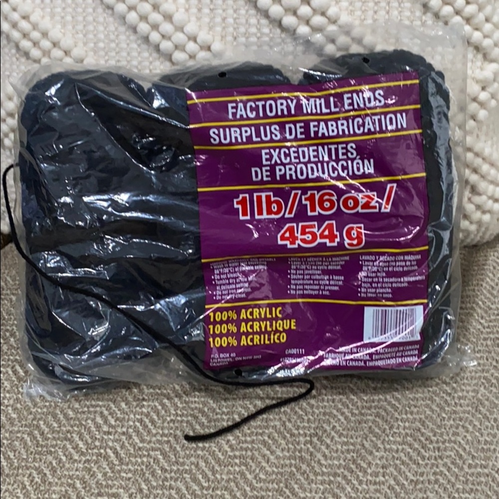 Black Yarn
